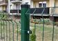 Περιφέρεια ασφαλείας κήπου 0,4mm Κουρφοποιημένο μεταλλικό φράχτη 3d Wire Mesh Peach Shape Post