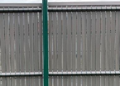 Εξωτερική διακοσμητική 4ft καμπυλωτό μεταλλικό φράχτη πλαστικό PVC επικαλυμμένο