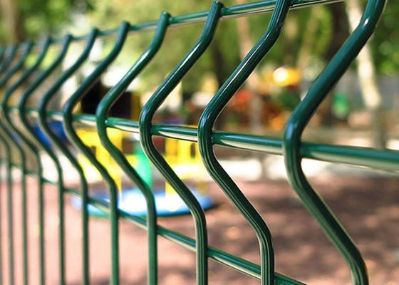 Ζυγισμένο 3D καμπυλωτό φράχτη συγκολλημένο πλέγμα φράχτη με γήπεδο
