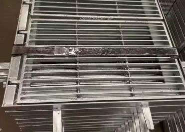 Πλατφόρμα πεζοδρόμου Μεταλλικό υλικό Ζεστό DIP Ζυγισμένο Σιδηρούχο Σιδηρουργικό Δακτύλιο για Πλατφόρμα Πετάλι Περπατώντας