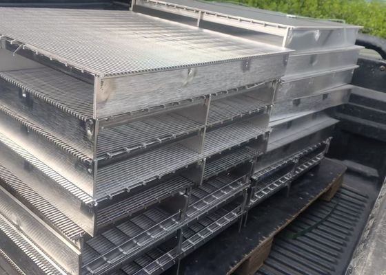Προσαρμοσμένη 500mm Διαμέτρου Ατσάλι V Wire Wedge Wire Screen Για ανθεκτική κατασκευή
