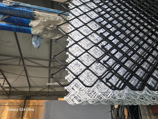 Βαρέων καθηκόντων επεκταθε'ν διαμάντι μετάλλων χρώμα 4 X 8 ψεκασμού αργιλίου πλέγματος διακοσμητικό