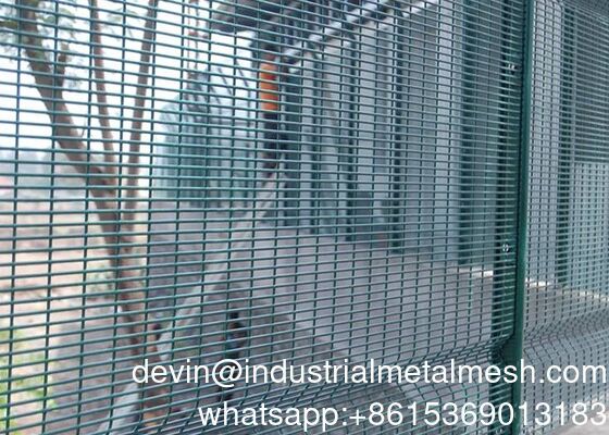 3.3*2.4m High Anti Climb Security Prison Fence Panel 358 Wire Fence Mesh Fence Anti Theft Fence Ο φράχτης είναι πολύ ψηλός.