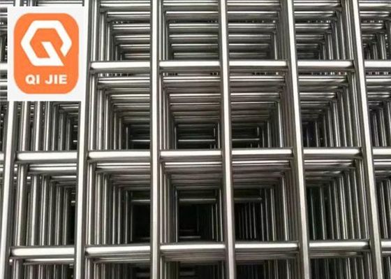 Ρολό από συρμάτινο πλέγμα συγκολλημένο με επίστρωση PVC Γαλβανίζει εν θερμώ