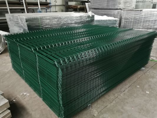 1.2x3.0m Pvc επικαλυμμένο καμπυλωτό μεταλλικό φράχτη 3d V κάμψη για το αεροδρόμιο